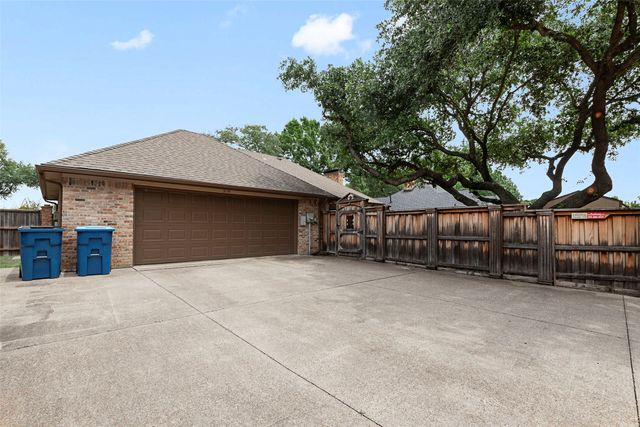 3114 Oak Trail Drive, Rowlett, TX 75088