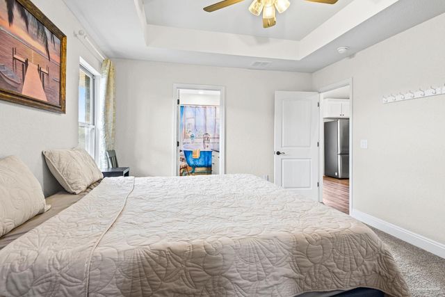 7911 Twin Lake Dr, Milton, FL 32583