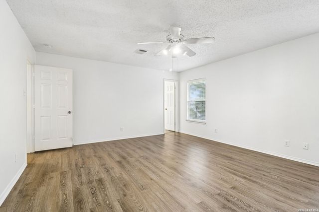 21927 Pelican Creek, San Antonio, TX 78258