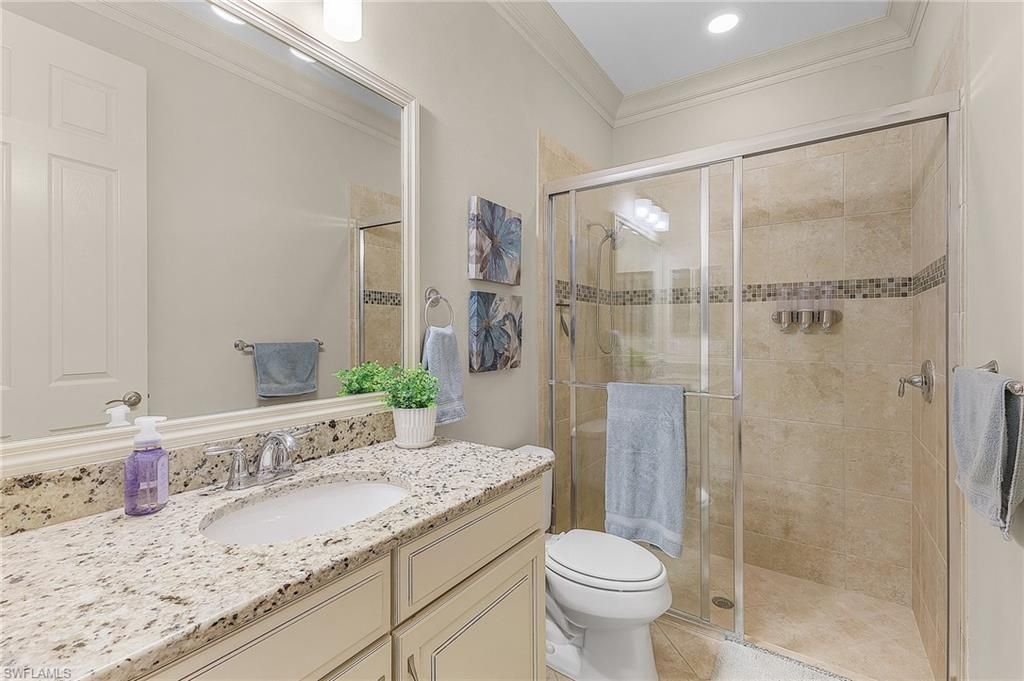 Image 22 of property listing at 2736 Lambay CT, Cape Coral, FL 33991