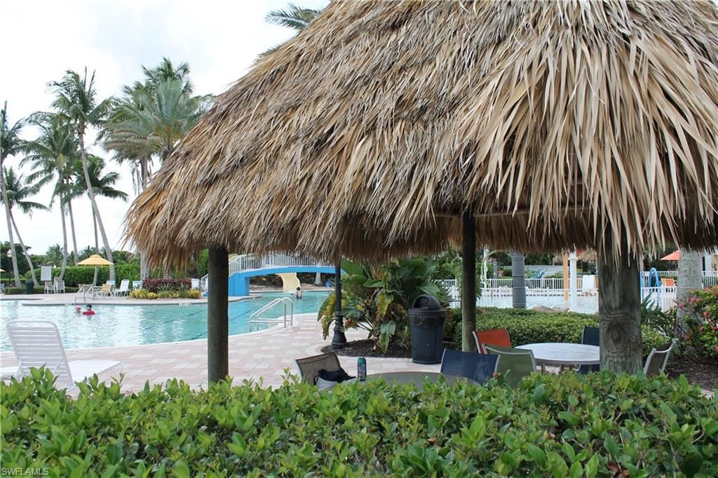 Image 38 of property listing at 2736 Lambay CT, Cape Coral, FL 33991