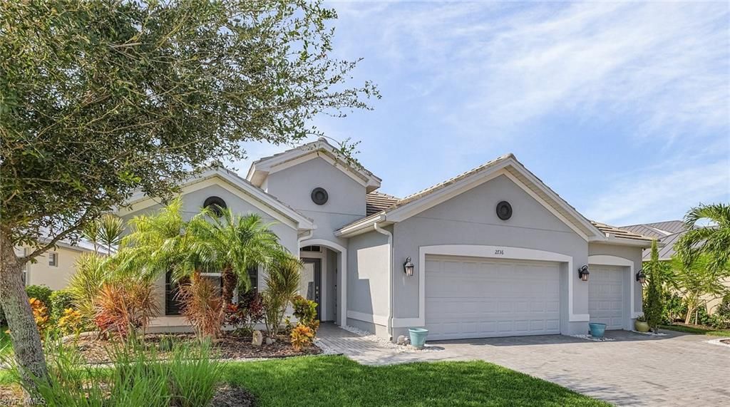 Image 50 of property listing at 2736 Lambay CT, Cape Coral, FL 33991