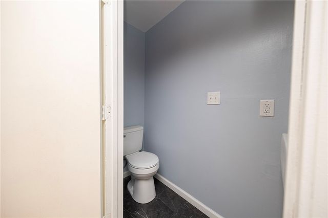 11 Brook St A, Coraopolis, PA 15108