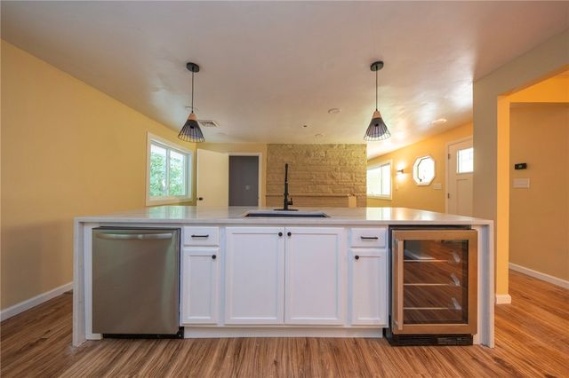 11 Brook St A, Coraopolis, PA 15108