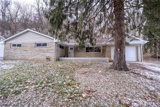 11 Brook St A, Coraopolis, PA 15108