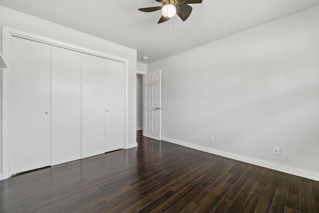 1411 Spring Valley DRIVE, Racine, WI 53405