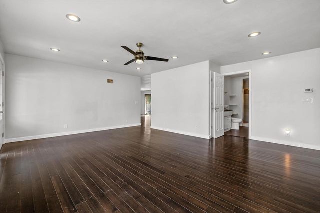 1411 Spring Valley DRIVE, Racine, WI 53405