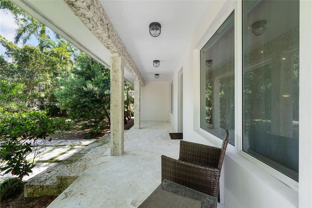 520 Bay Point Road, Miami, FL 33137