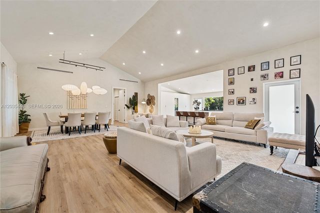 520 Bay Point Road, Miami, FL 33137