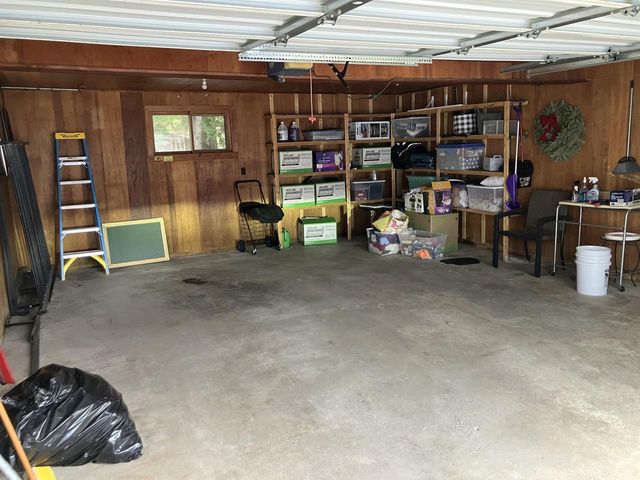 N2709 LIND LANE, Waupaca, WI 54981