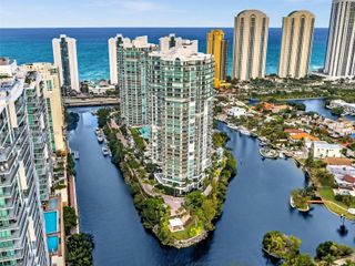 16500 Collins Ave PH54, Sunny Isles Beach, FL 33160