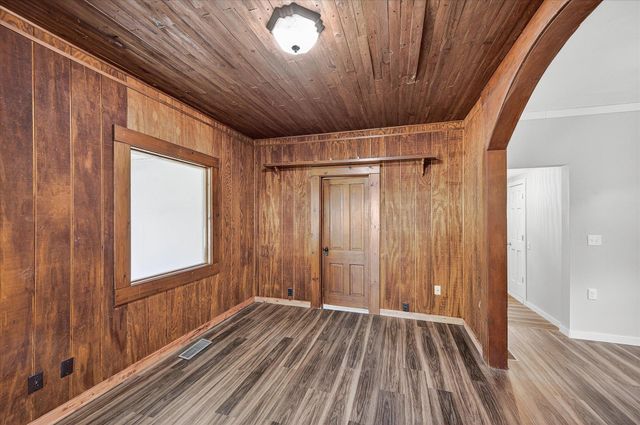 1209 1st Street, Princeton, MN 55371