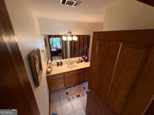 1434 Lost Bridge Road, Marietta, GA 30008