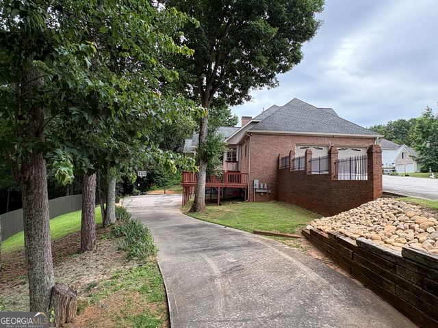 1434 Lost Bridge Road, Marietta, GA 30008