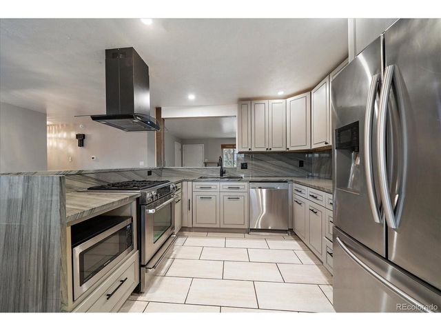 6581 Harlan St, Arvada, CO 80003