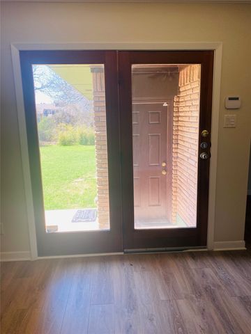 1315 Willow Creek Drive, Lancaster, TX 75146