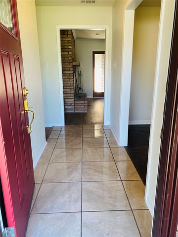 1315 Willow Creek Drive, Lancaster, TX 75146