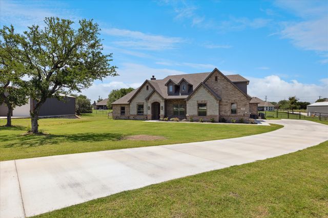 341 Oak Meadow Lane, Weatherford, TX 76085