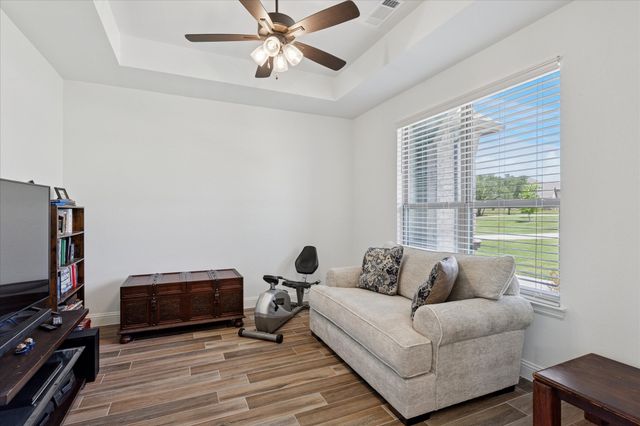 341 Oak Meadow Lane, Weatherford, TX 76085