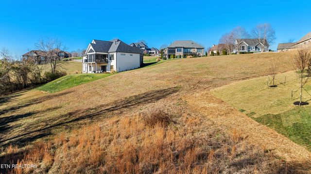 116 Parkside Drive, Vonore, TN 37885