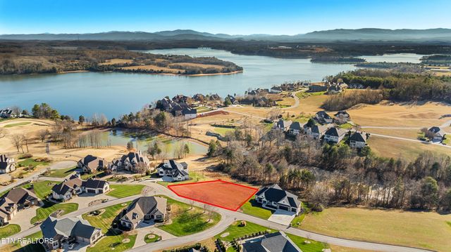 116 Parkside Drive, Vonore, TN 37885