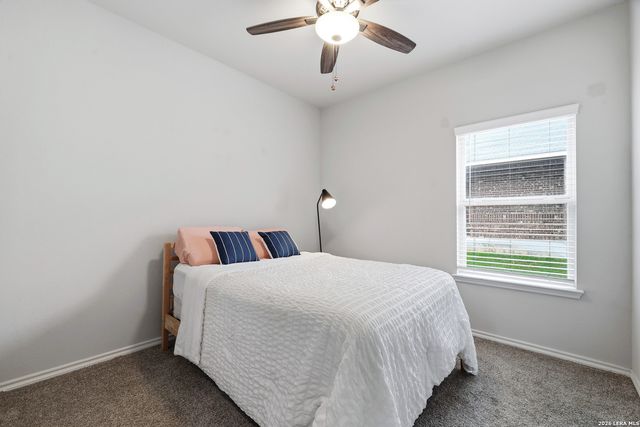 435 HUNTERS RNCH E, San Antonio, TX 78253