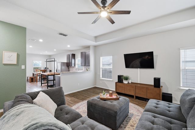 435 HUNTERS RNCH E, San Antonio, TX 78253