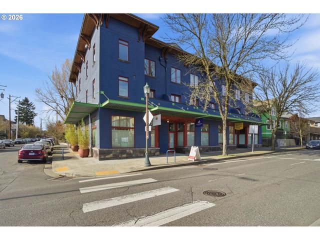 325 Ne GRAHAM St 6, Portland, OR 97212