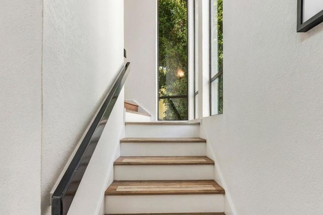820 Jefferson Court, San Mateo, CA 94401