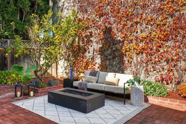 820 Jefferson Court, San Mateo, CA 94401