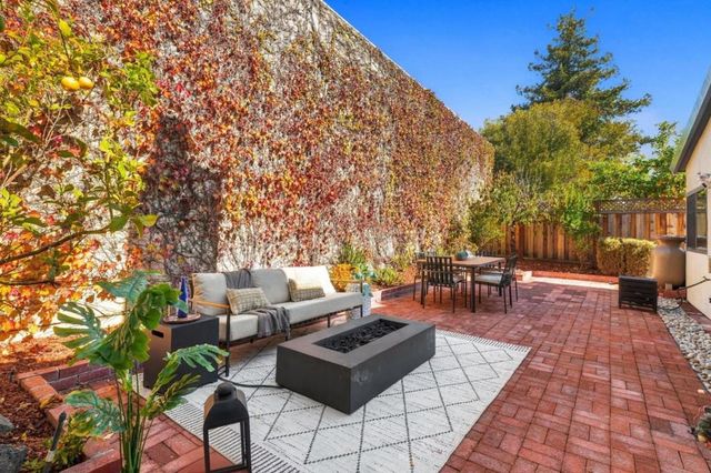 820 Jefferson Court, San Mateo, CA 94401