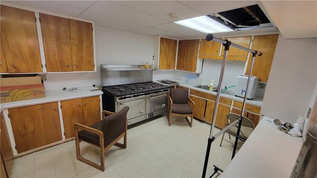 4275 Culver Road, Irondequoit, NY 14620