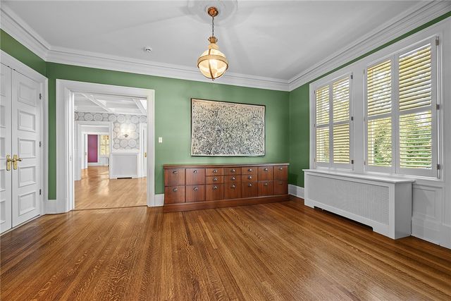 609 Academy Ave, Sewickley, PA 15143