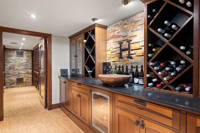 609 Academy Ave, Sewickley, PA 15143