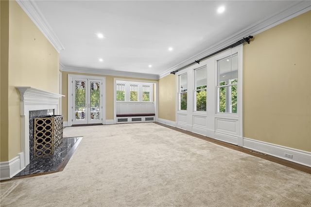 609 Academy Ave, Sewickley, PA 15143