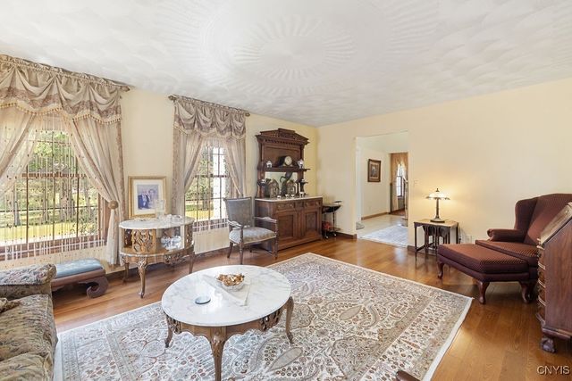 32 Lincoln Avenue, Mexico, NY 13114