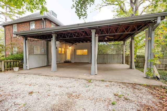 1020 PROSPECT ST, Columbia, MO 65203