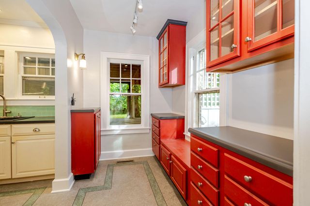 1020 PROSPECT ST, Columbia, MO 65203