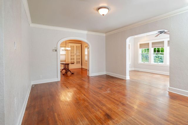 1020 PROSPECT ST, Columbia, MO 65203