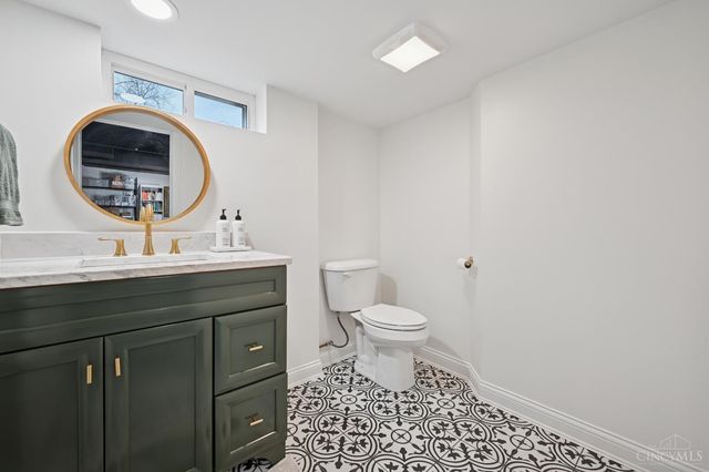 3316 Moonridge Drive, Green Twp, OH 45248