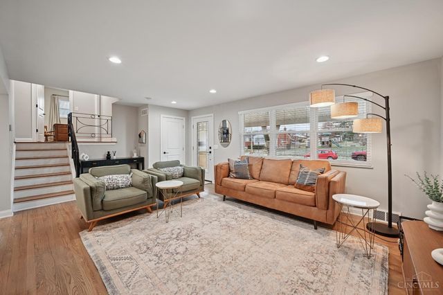 3316 Moonridge Drive, Green Twp, OH 45248