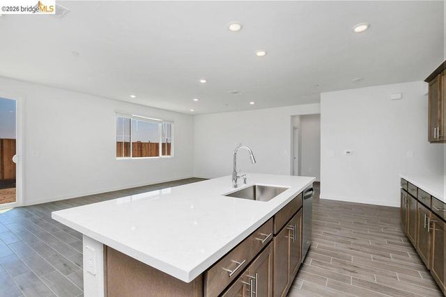 504 Spruce Way, Oakley, CA 94561