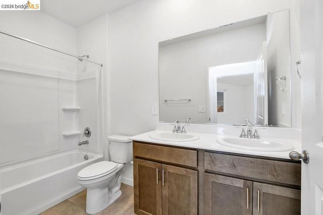 504 Spruce Way, Oakley, CA 94561