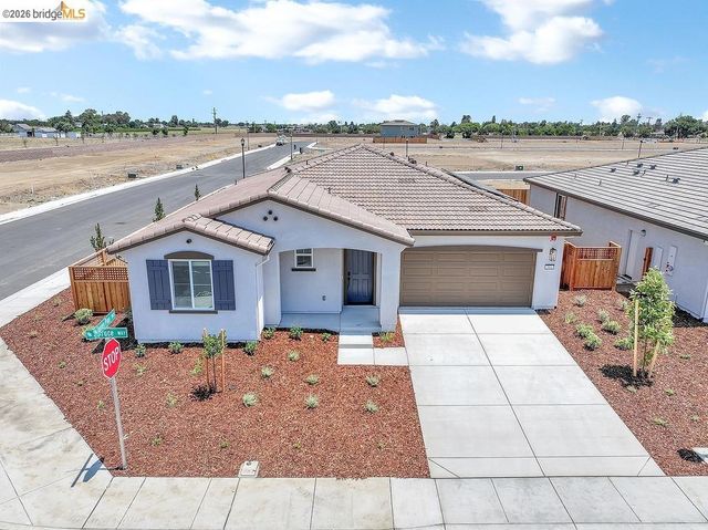 504 Spruce Way, Oakley, CA 94561