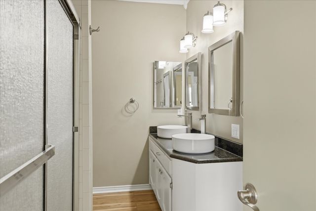 8511 Westover Court 238, Granbury, TX 76049