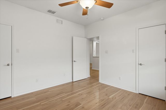 8511 Westover Court 238, Granbury, TX 76049