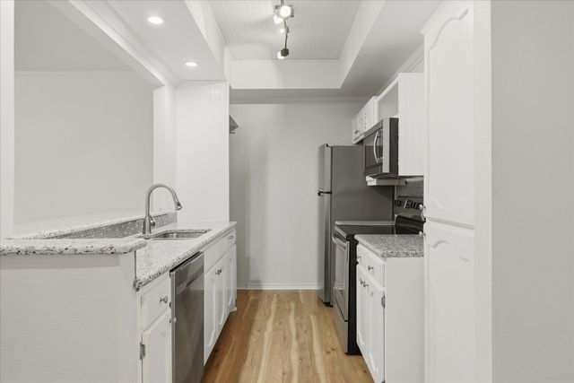 8511 Westover Court 238, Granbury, TX 76049