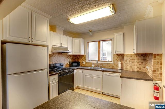 27 Brookline Avenue, Nutley, NJ 07110