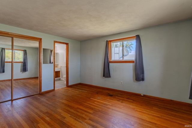 8885 E 400 N, Van Buren, IN 46991