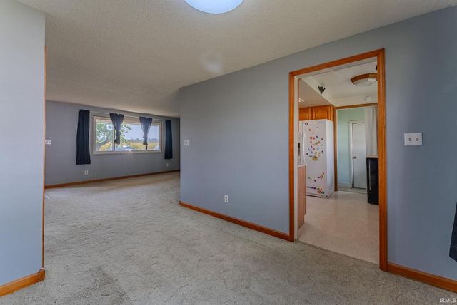 8885 E 400 N, Van Buren, IN 46991